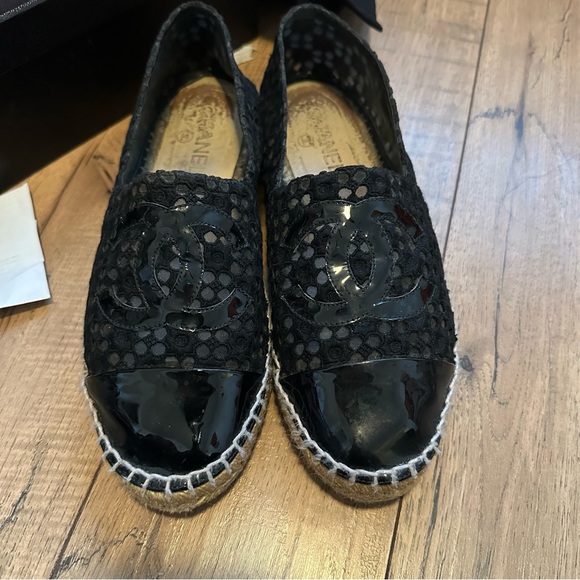 CHANEL Lace Espadrilles - 39 - Picture 2 of 13
